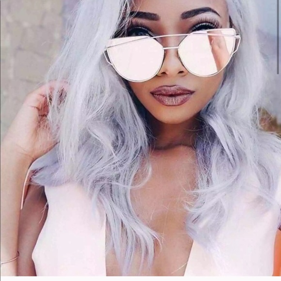 Rose Gold Mirrored Sunglasses - Picture 2 of 7